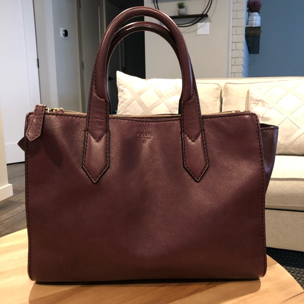 Fossil handbag